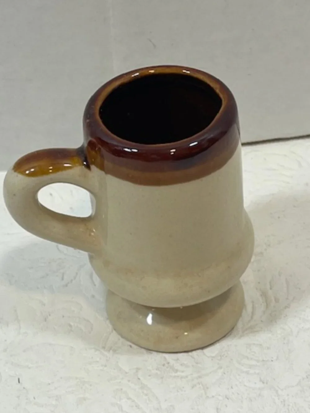VTG Niagara Falls Canada Mini Stoneware Ceramic Shot Mug Souvenir 3